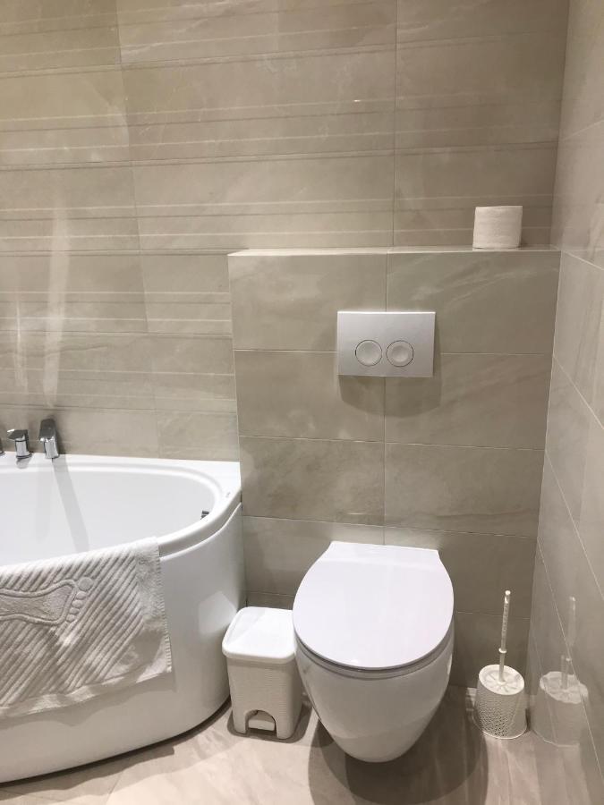 Apart Plaza 24 Киев Екстериор снимка