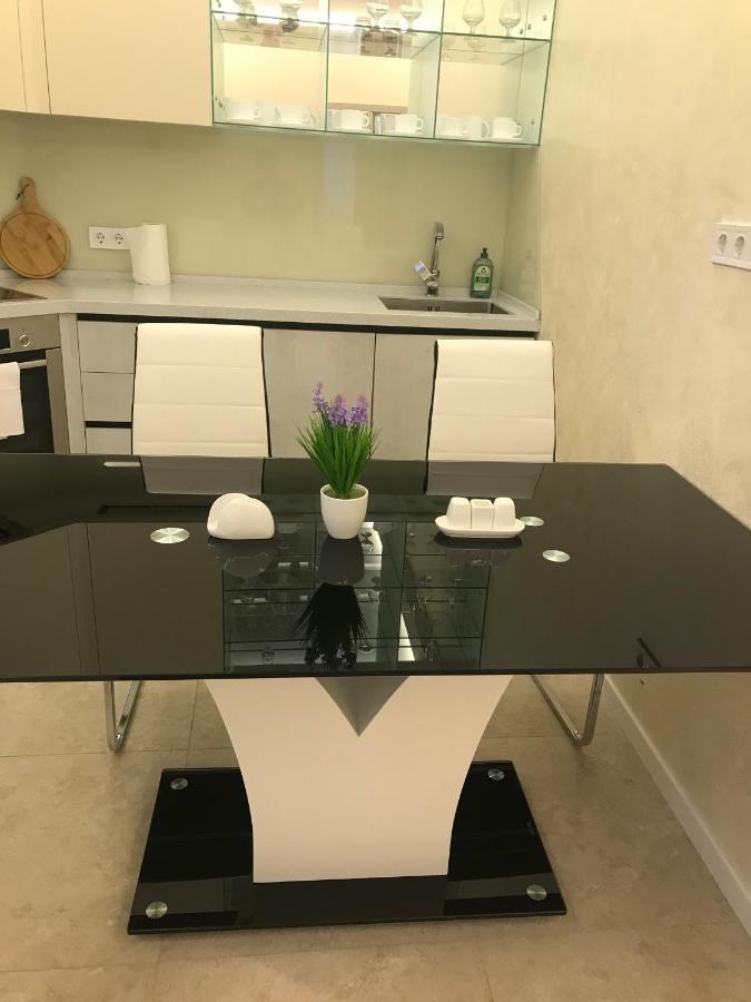 Apart Plaza 24 Киев Екстериор снимка